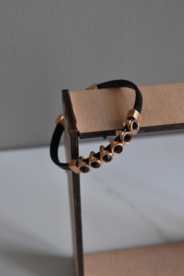 bracelet_black_leather_with_swarovski3