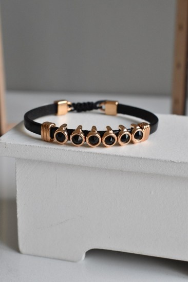 bracelet_black_leather_with_swarovski