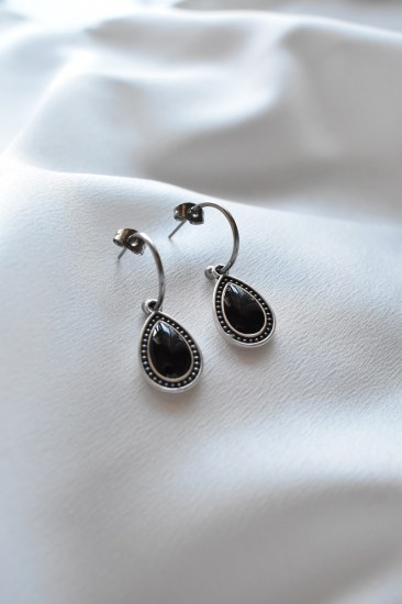 earrings_HOOPS_AND_BLACK_DROPS2