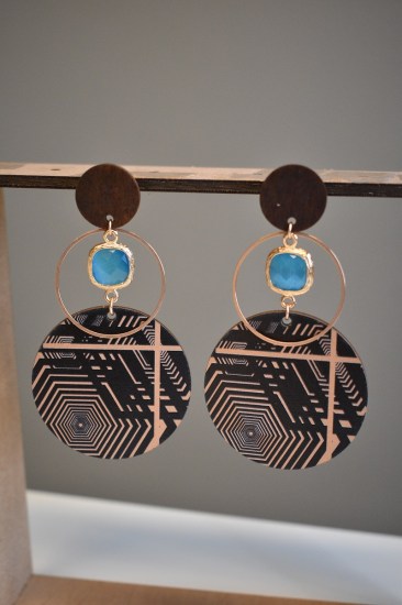 earrings_wooden_painted_crystal_square2