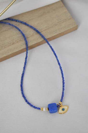 necklace_BLUE_CUBE_EYE