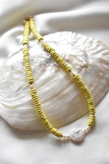 necklace_ceramic_and_pearls