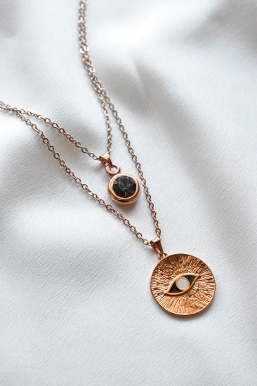 necklace_rose_gold_disc_eye1