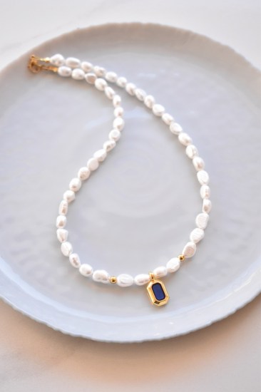 κολιέ_blue_pendant_pearls1